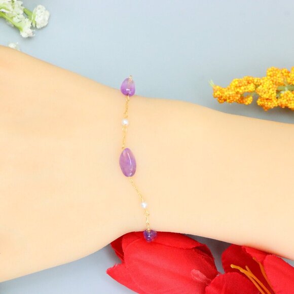 "Elegant & Trendy Bracelet, A Perfect Gift for Women, Thoughtful, EVCH1239 - Picture 10 of 11